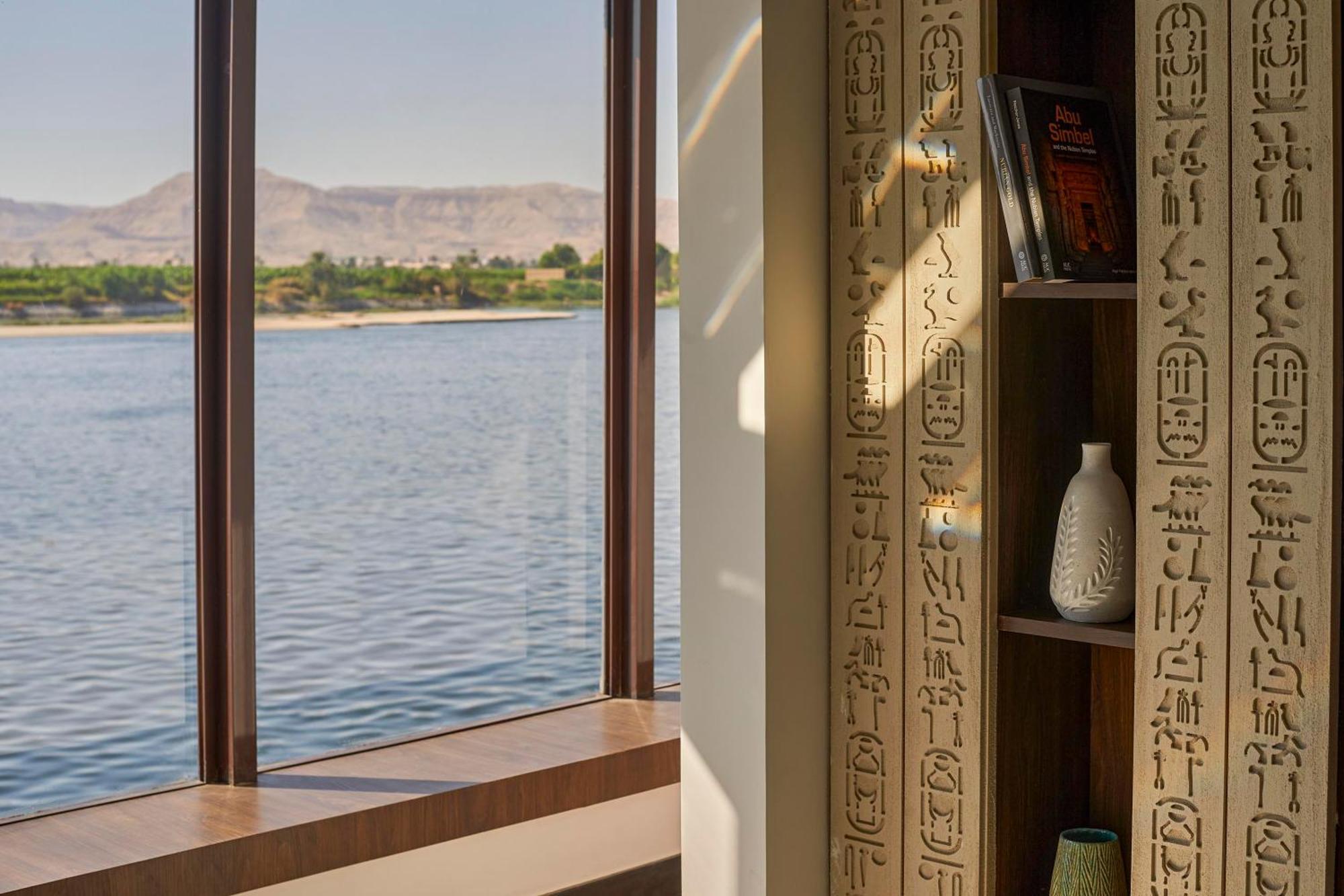 Movenpick Royal Lily Monday Four Nights Luxor Friday Three Nights Aswan 호텔 외부 사진