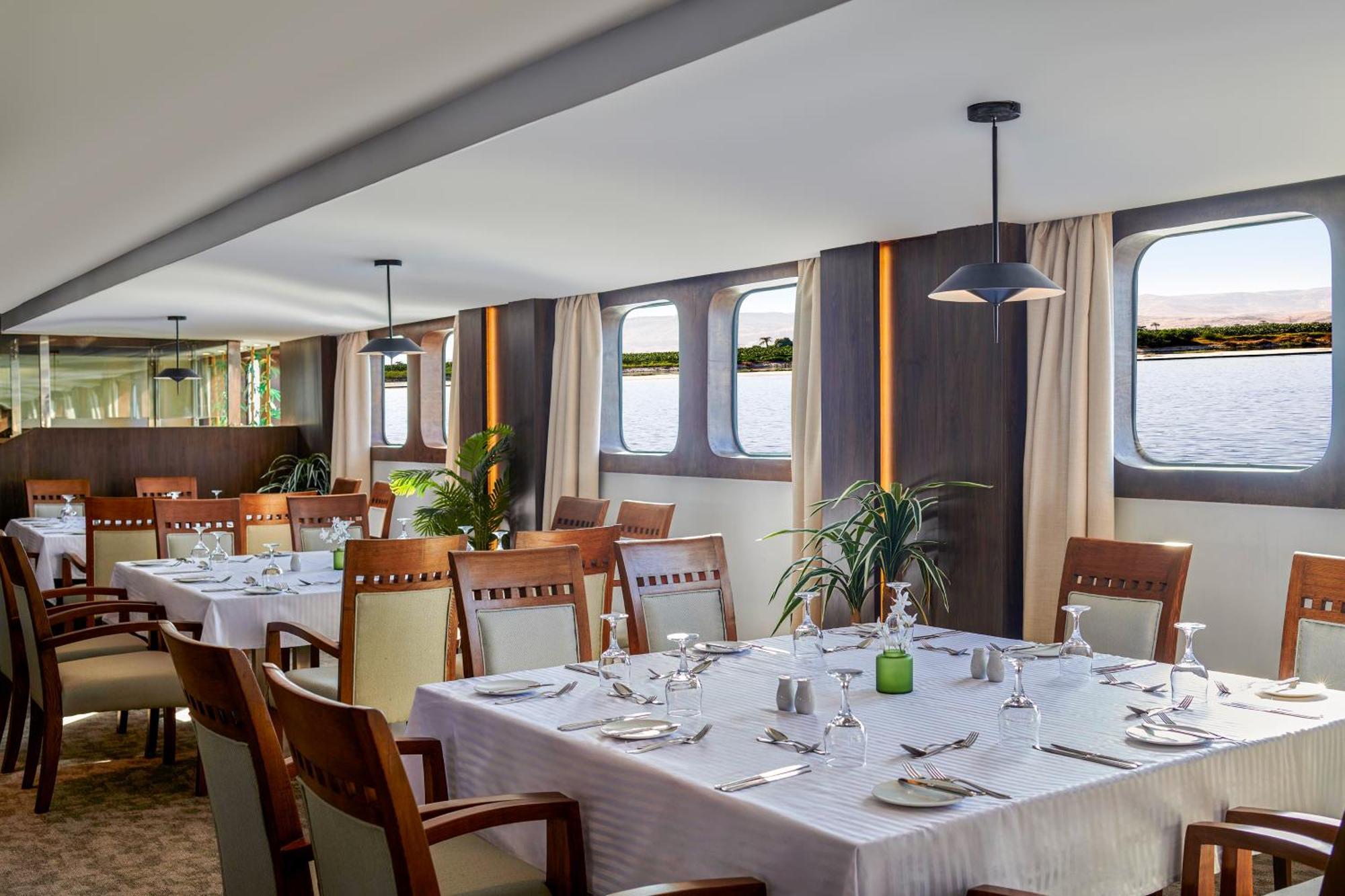 Moevenpick Royal Lily Nile Cruise, Every Monday Four Nights From Luxor, Every Friday Three Nights From Aswan - Including Excursions & Sightseeing 외부 사진